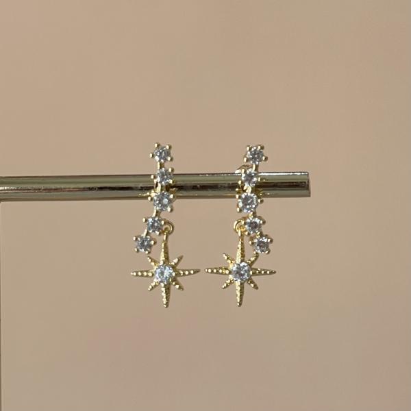 ARETES CINCO CRISTALES CON ESTRELLA BELEN