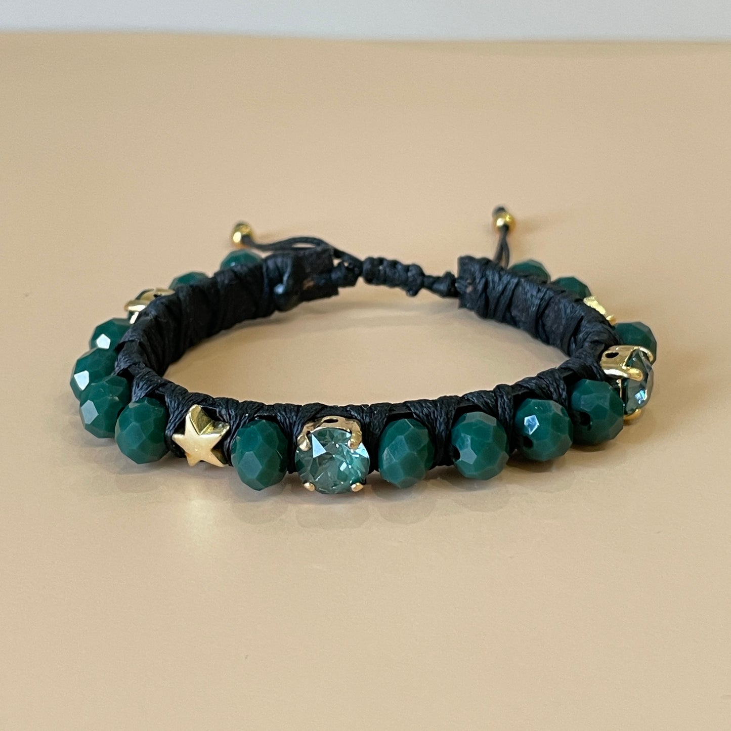 PULSERA FAVORITA PIEDRA VERDE CON ESTRELLA -HN