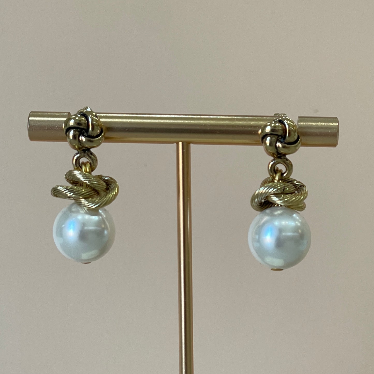 ARETES REESE CON PERLITA