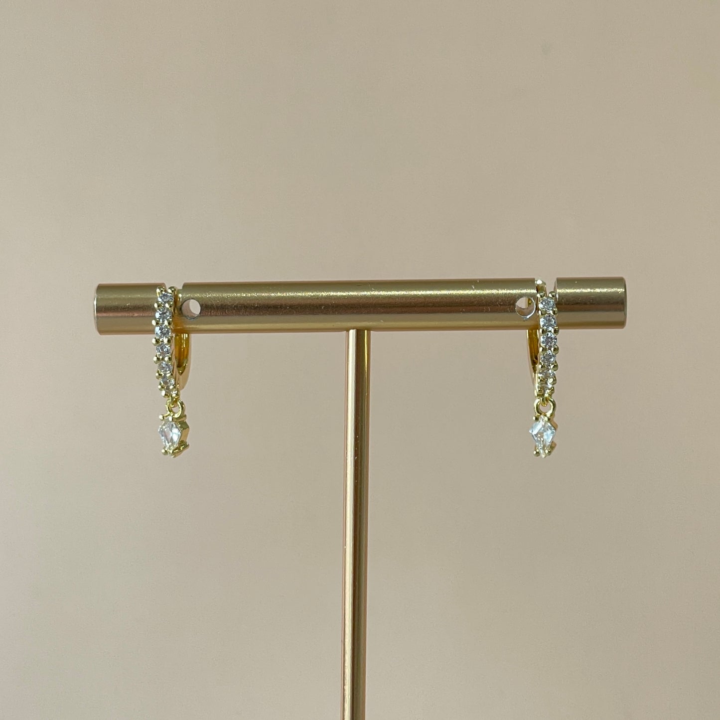 ARRACADAS TENIS ROMBO CRISTAL