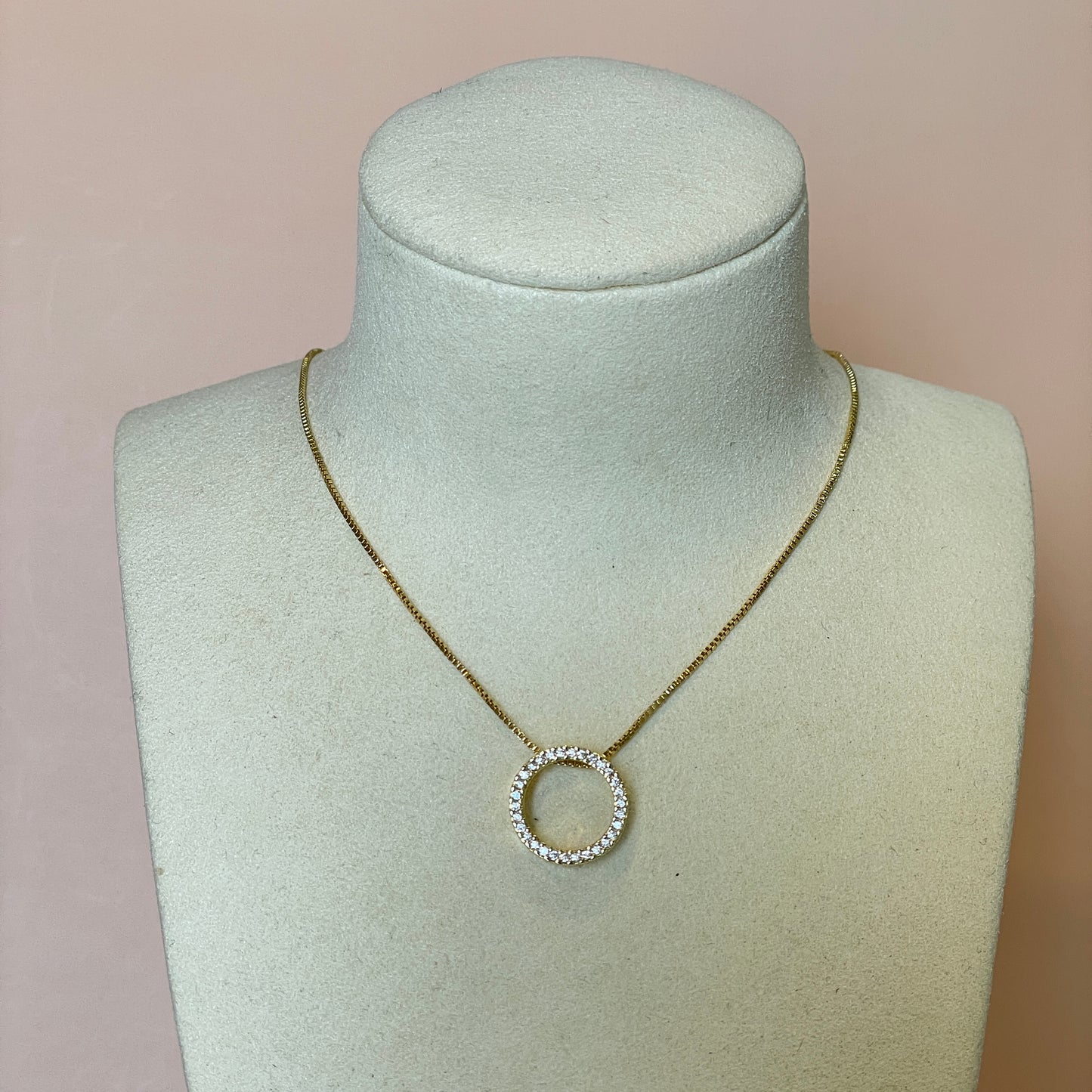 COLLAR DIJE ARO DE CRISTAL