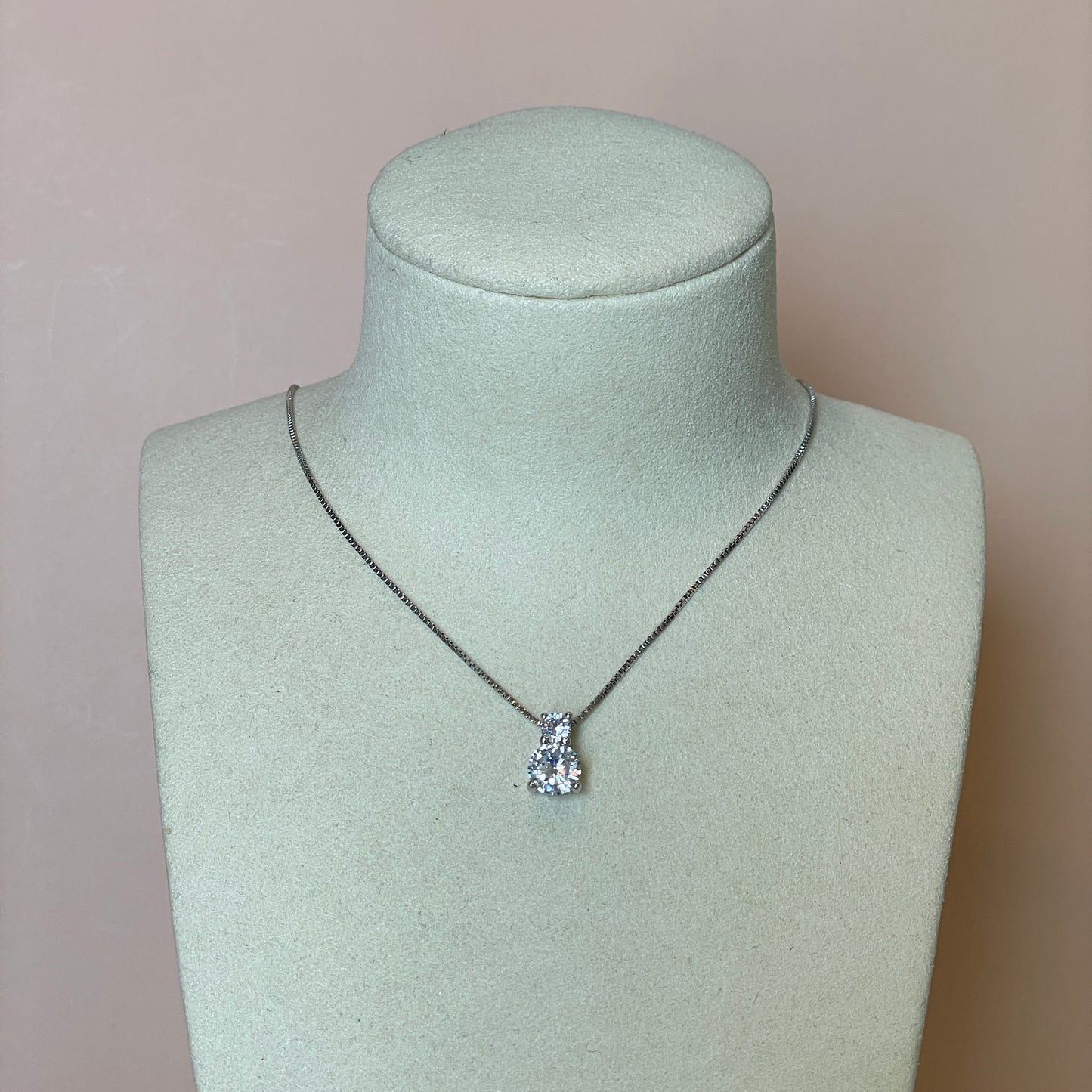 COLLAR DIJE CRISTAL SILVER