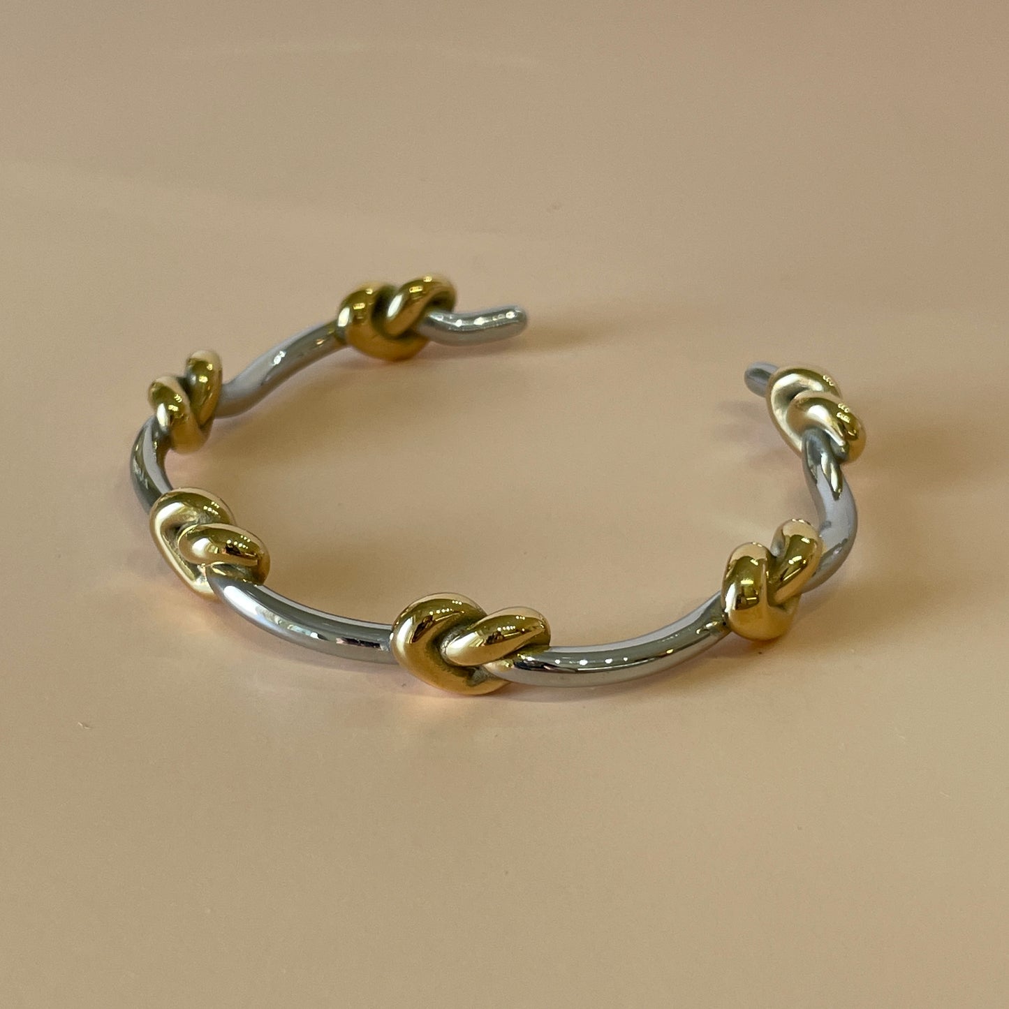 BRAZALETE NUDOS SILVER GOLD