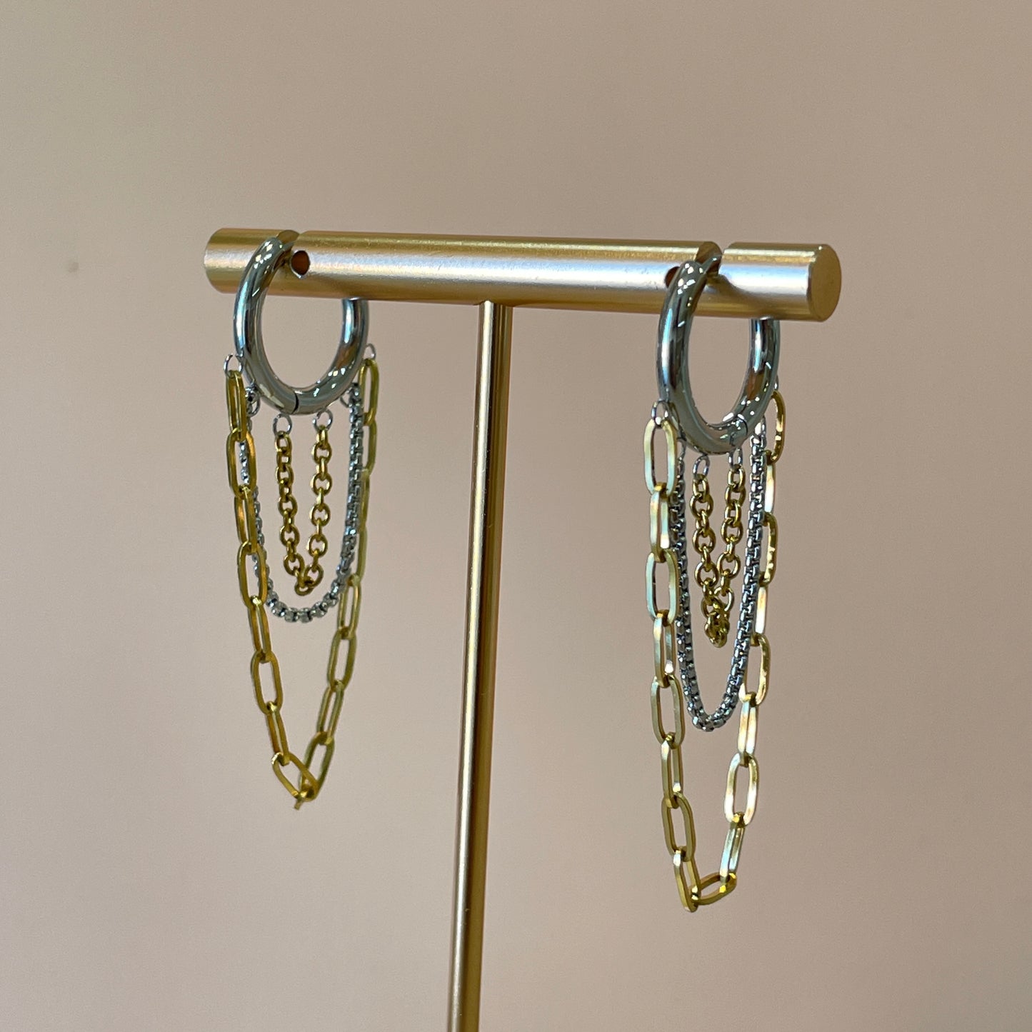 ARRACADAS CON CADENA SILVER GOLD