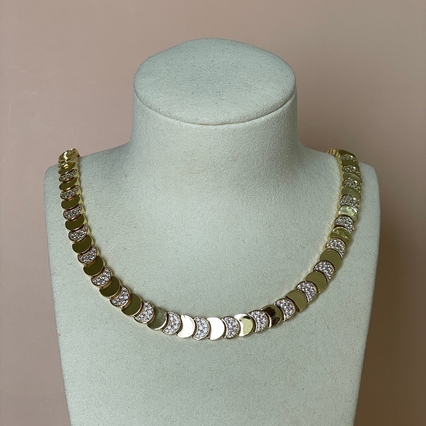 COLLAR MOON CON CRISTAL