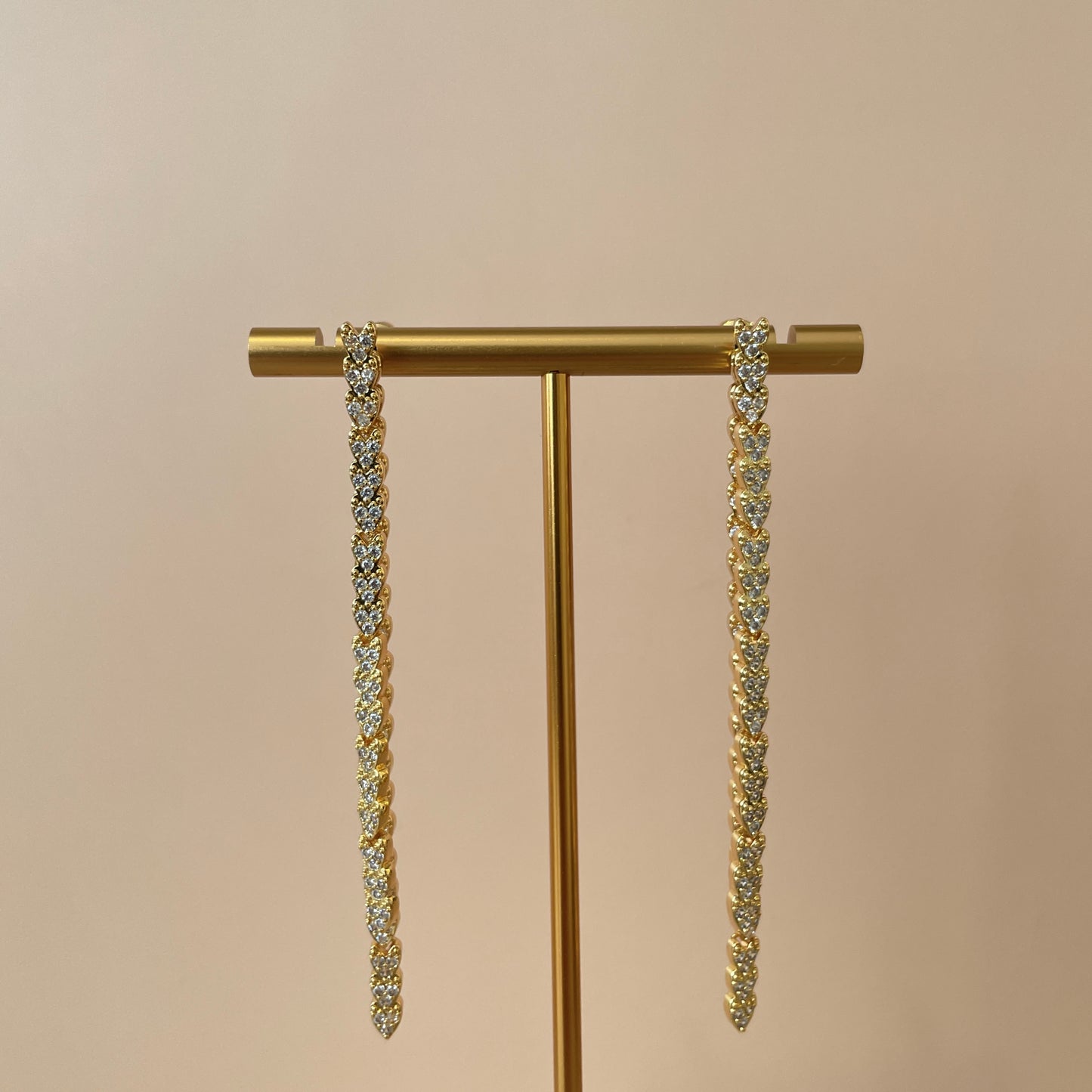 ARETES LARGOS DOBLE HILERA GOLD -CIRCONIAS