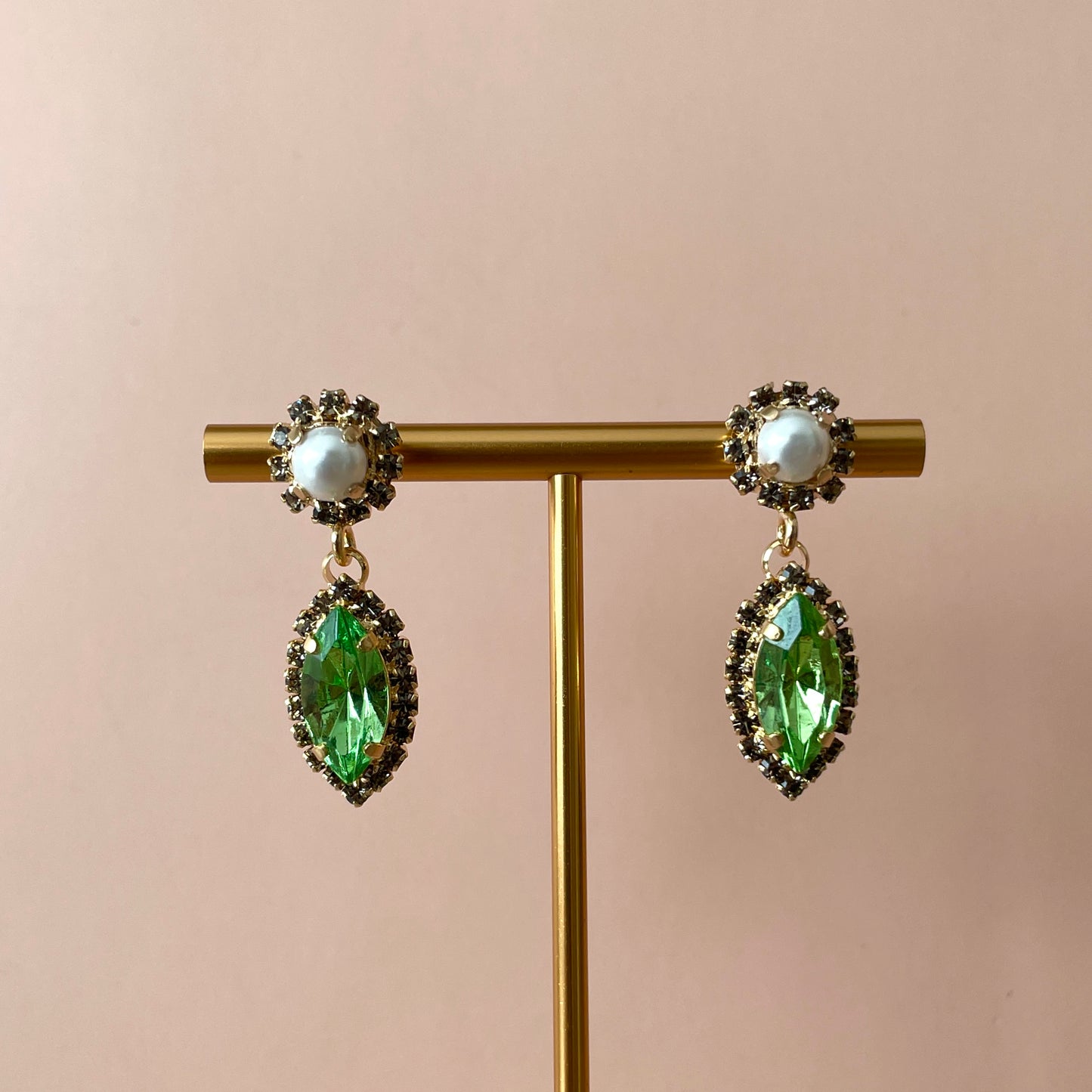 ARETES MARQUISE OVAL PERLA & GREEN APLEE