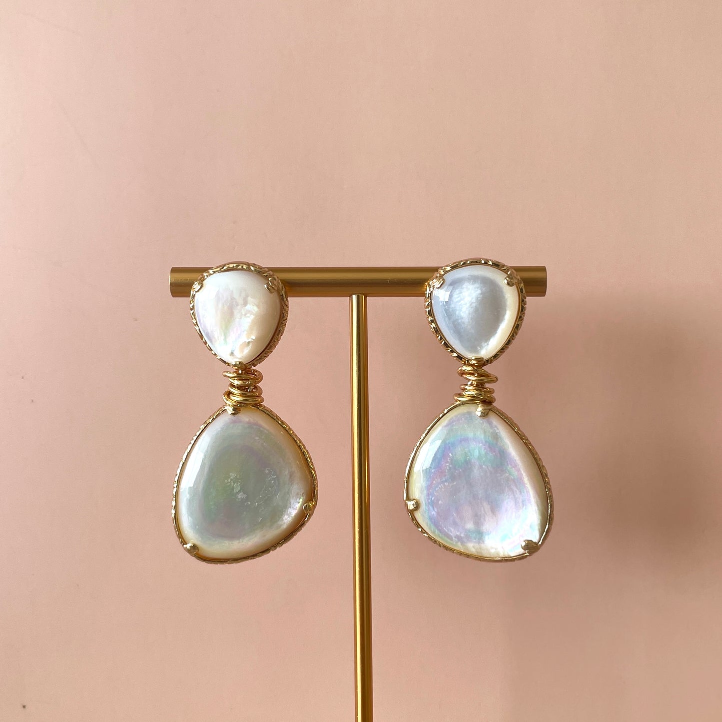 ARETES SILIA MOONSTONE