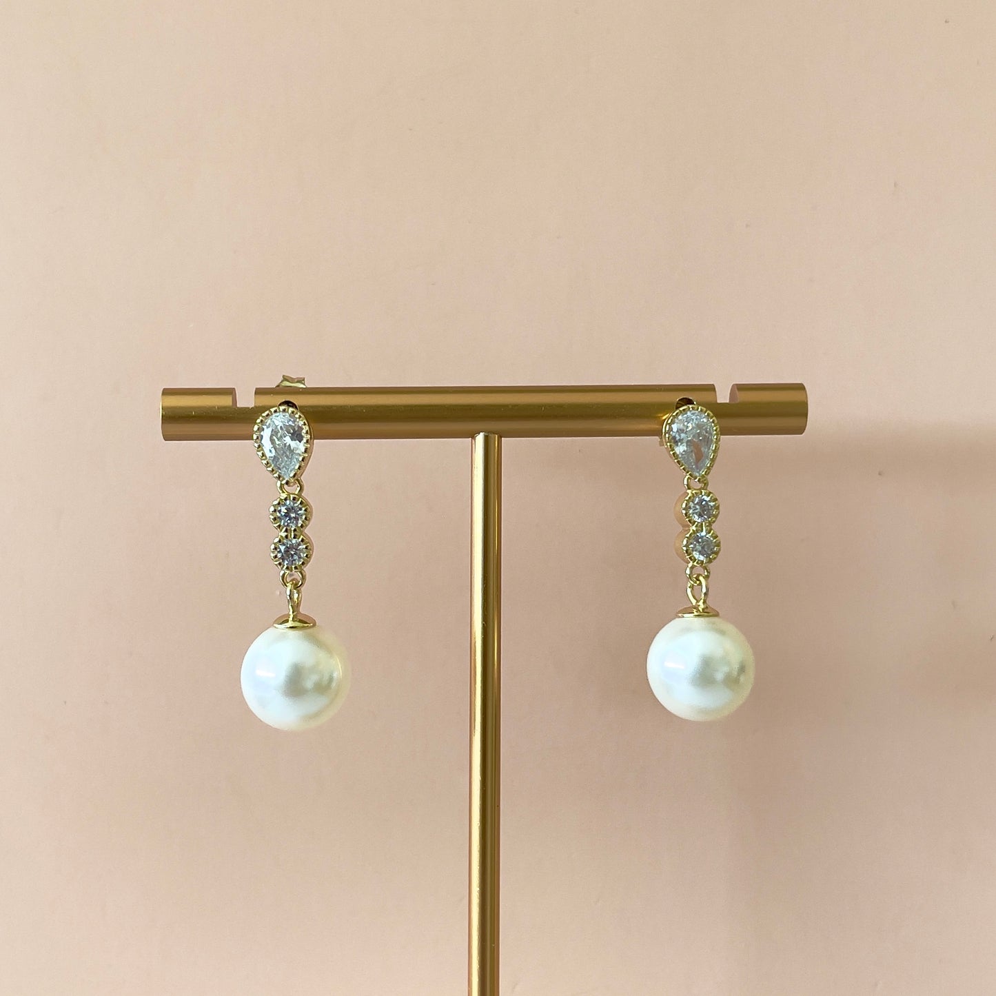 ARETES COLGANTE GOTA ZIRCONIA Y PERLA 925