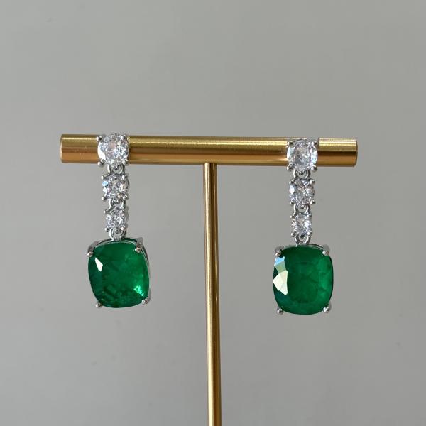 ARETES SILVER CRISTAL EMERALD