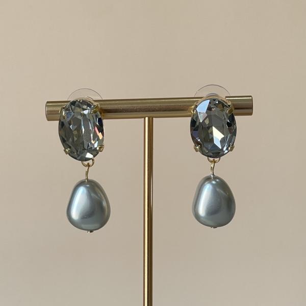 ARETES CATALINA CON PERLA -GRIS