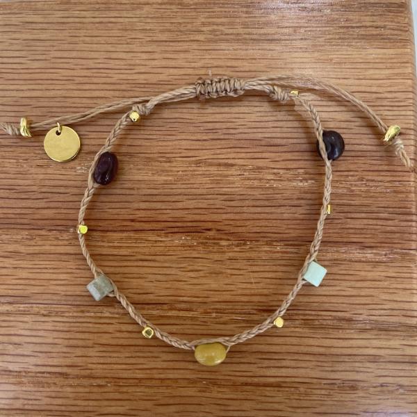 PULSERA NAIRONI CALIDOS HILO CAFE