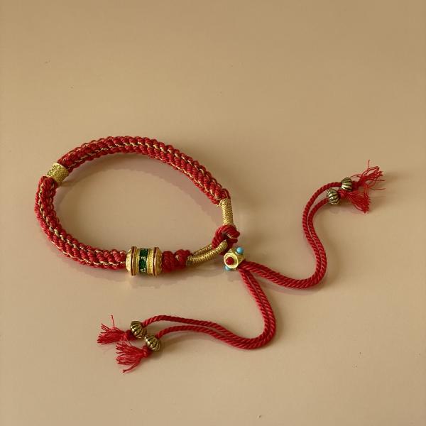 PULSERA INDE HILO ROJO