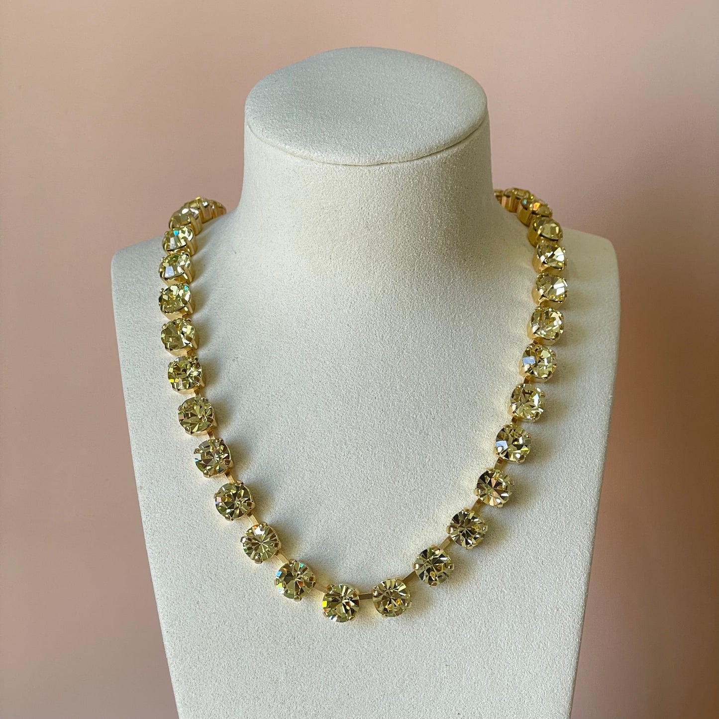 COLLAR SHINE AMARILLO PALIDO