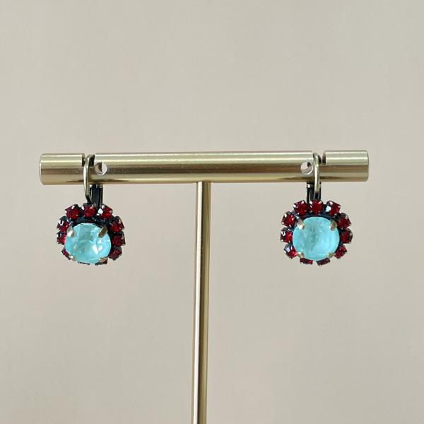 ARETES LIRIO CRISTAL MENTA ROJO