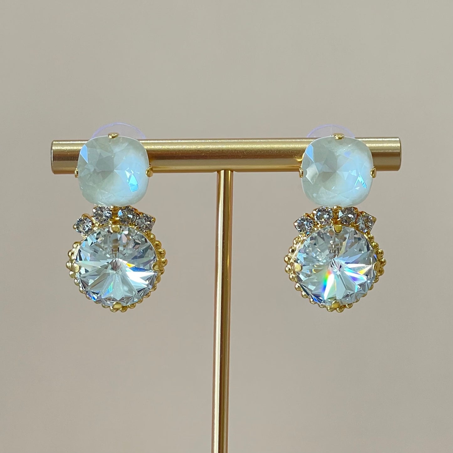 ARETES BRUNET GOLD