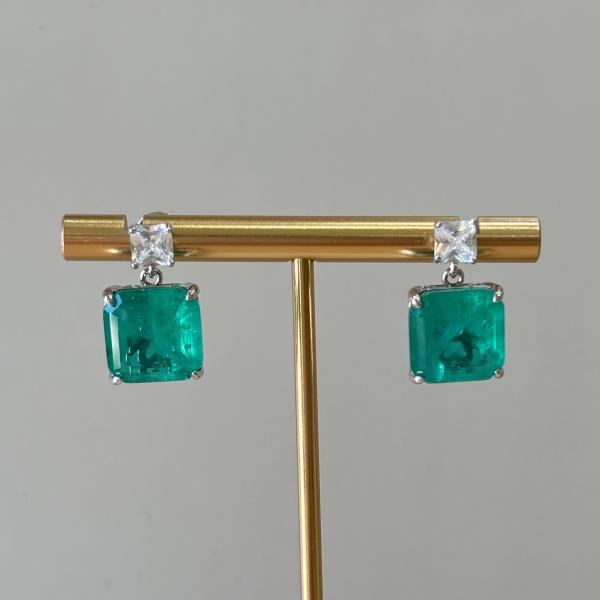 ARETES ANNA EMERALD
