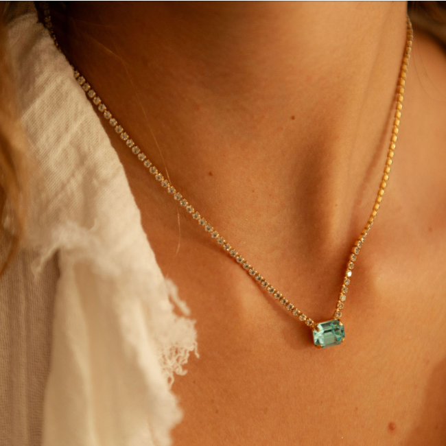 COLLAR OCTAGON BABY BLUE