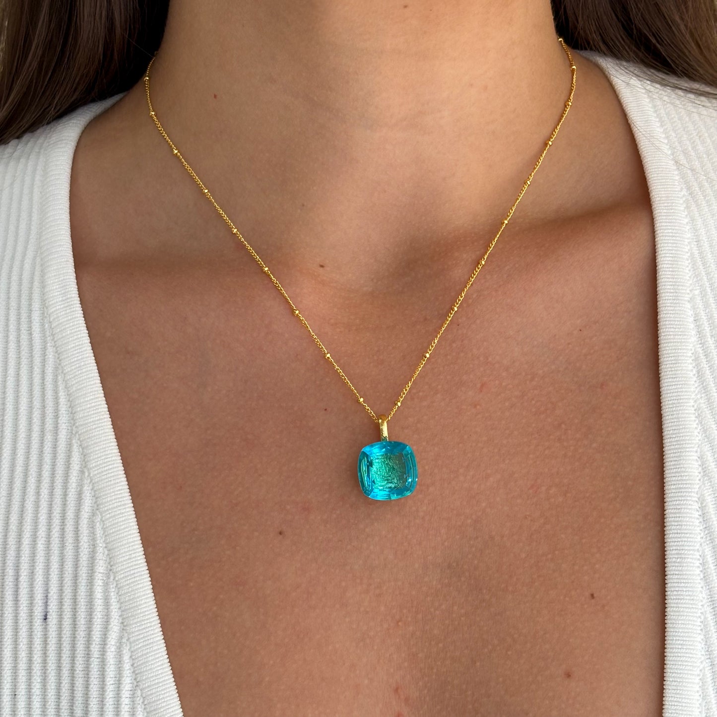 COLLAR GEMSTONE BLUE TOPAZ HYDRO