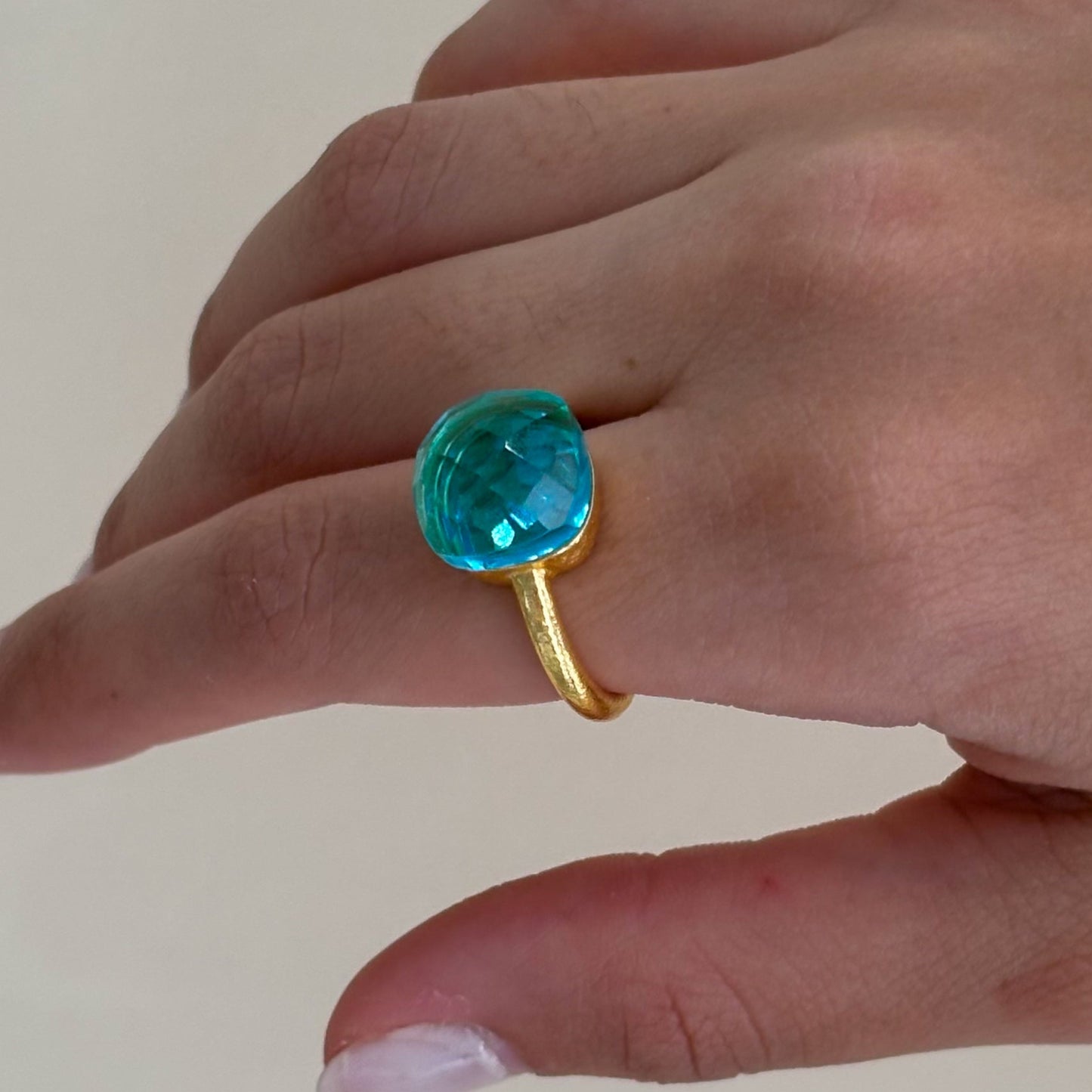 ANILLO GEMSTONE BLUE TOPAZ HYDRO