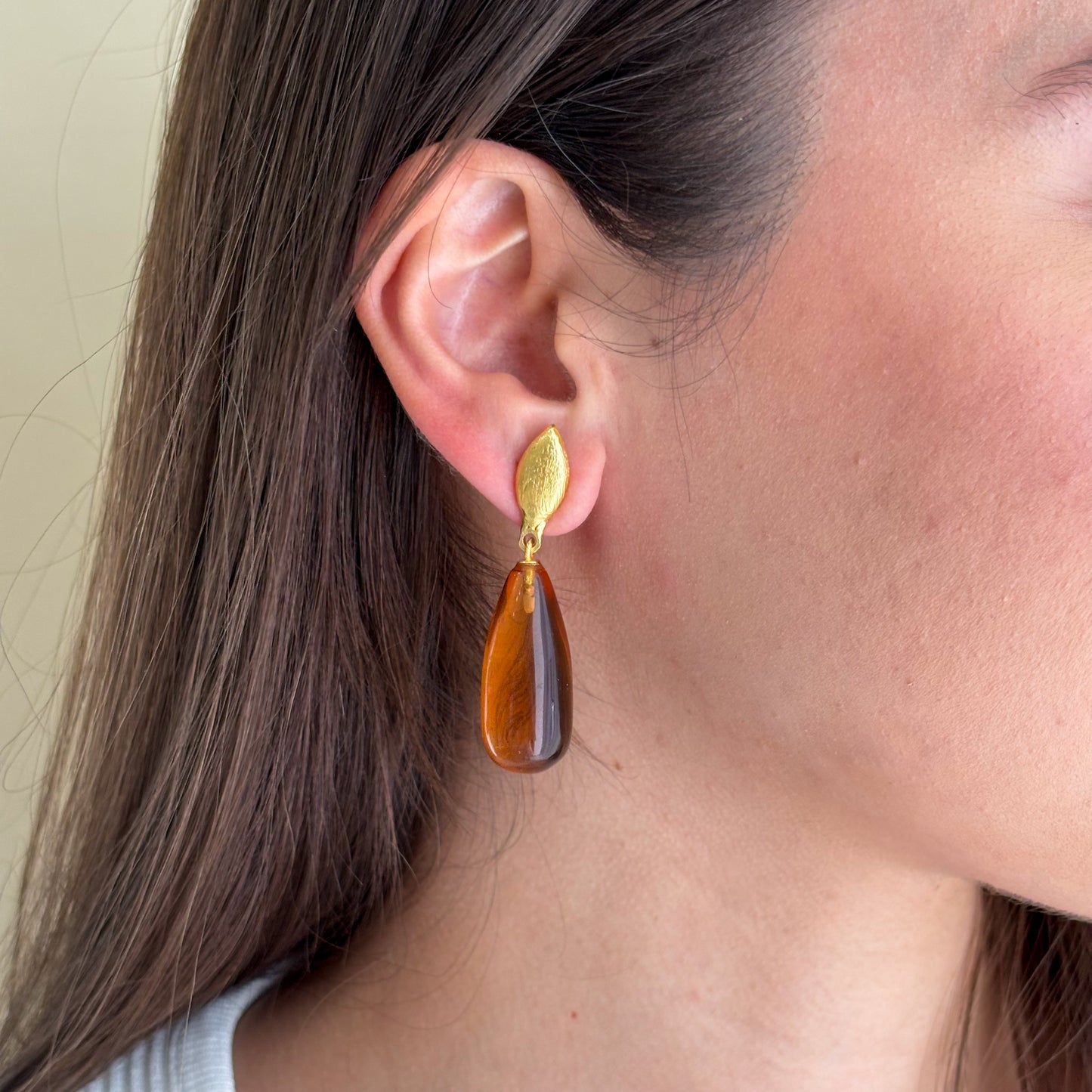 ARETES GEMSTONE CHAMPAGNE
