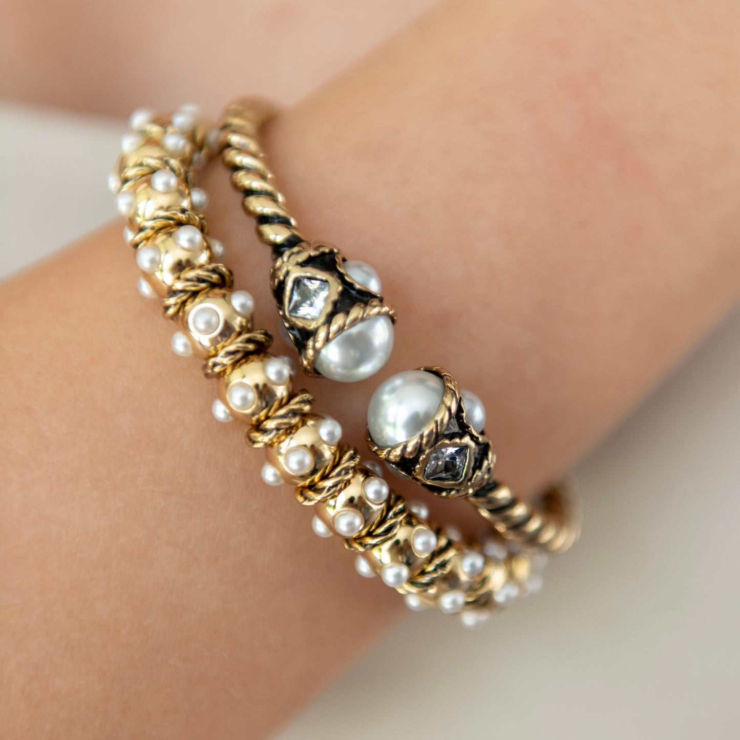 BRAZALETE CON PERLA