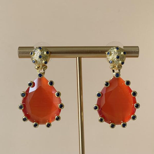 ARETES AMADEA GRANDE -DROP CORAL CRISTAL NEGRO