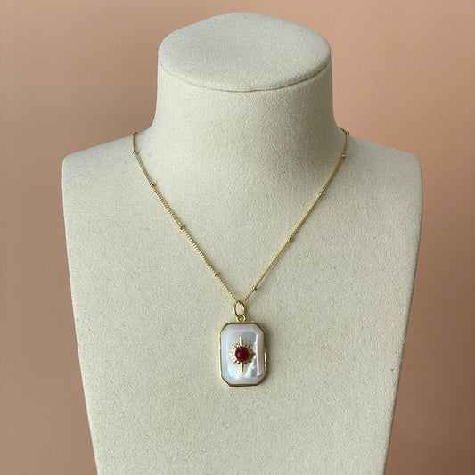COLLAR PERLA CON SOL
