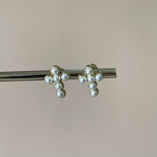 ARETES CRUZ DE PERLAS