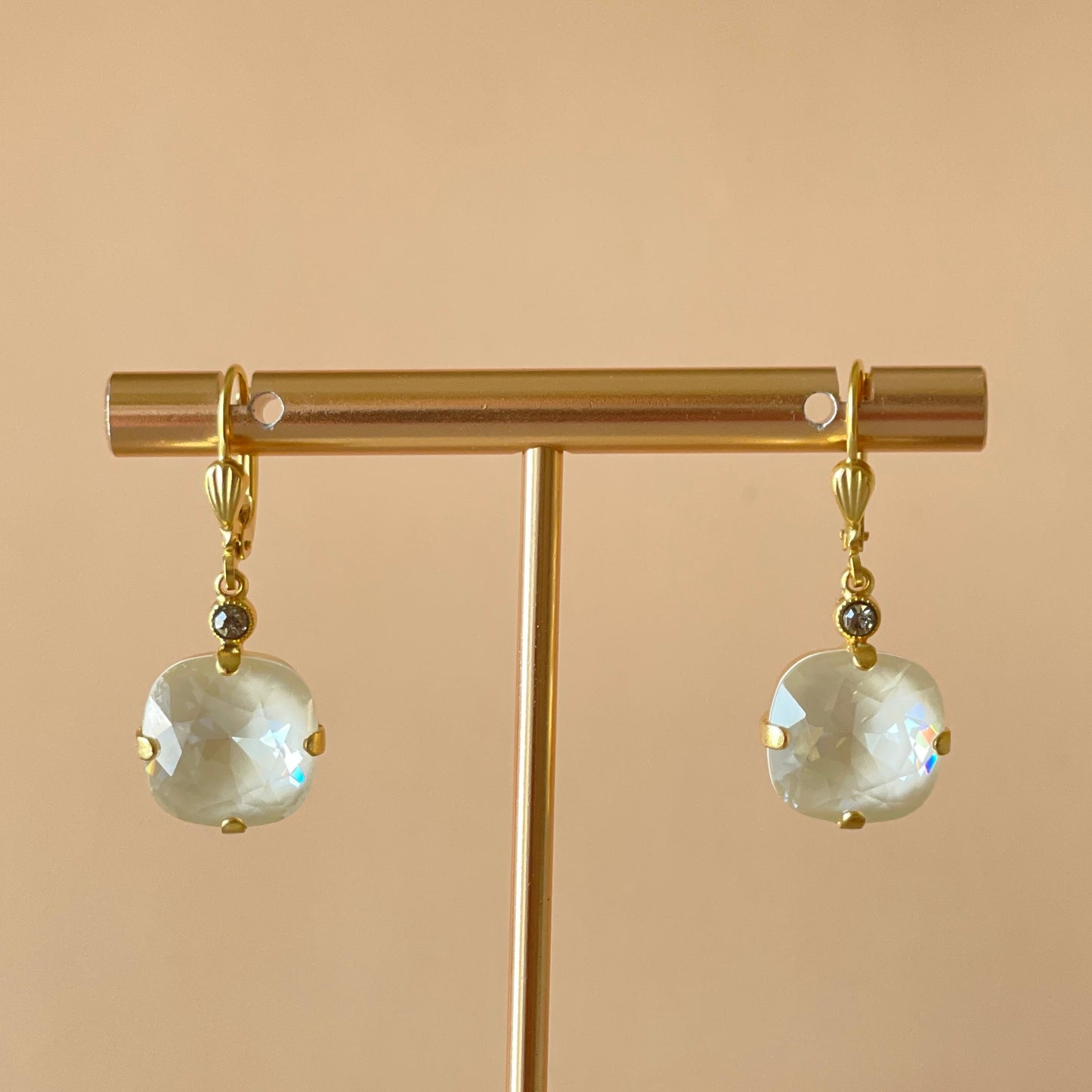 ARETES DAYLIGHT BLANCO OPACO