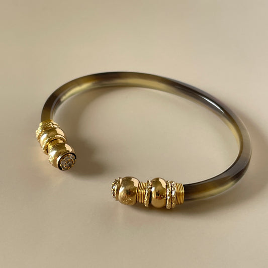 BRAZALETE SARI -CRYSTAL GRAY