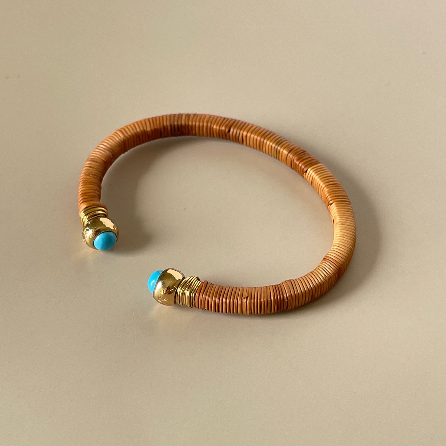 BRAZALETE SARI WICKER -TURQUESA