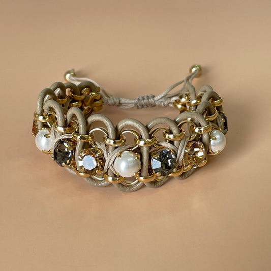 PULSERA ATENAS CRISTAL GRIS Y PERLA