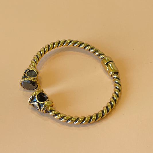 BRAZALETE CUFF CRISTAL NEGRO