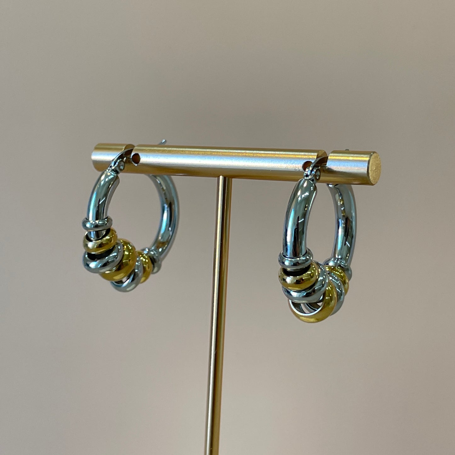 ARRACADAS CON AROS SILVER GOLD