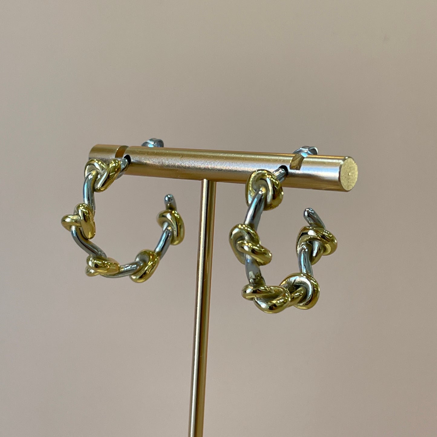 ARRACADAS SILVER CUATRO NUDOS GOLD