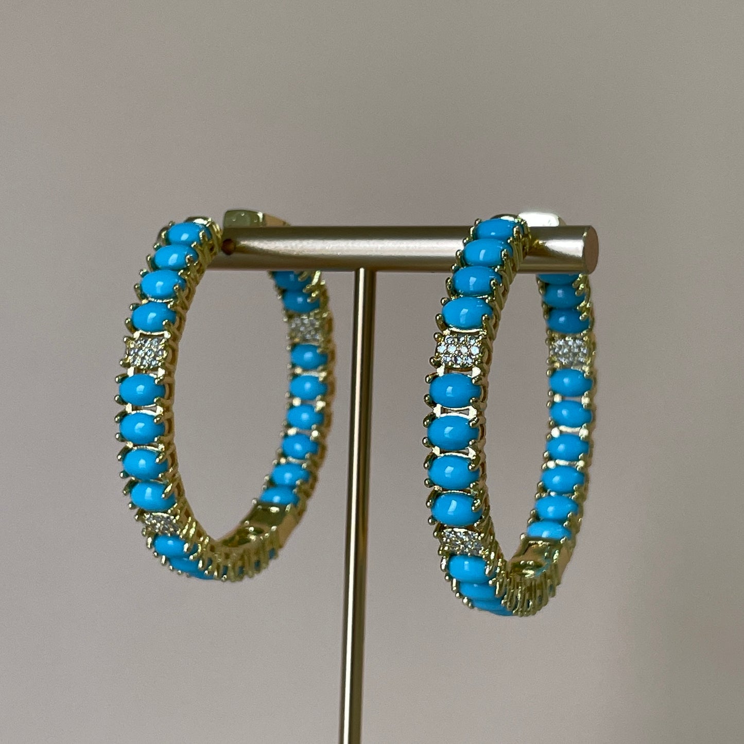 ARRACADA GRANDE CON TURQUESA