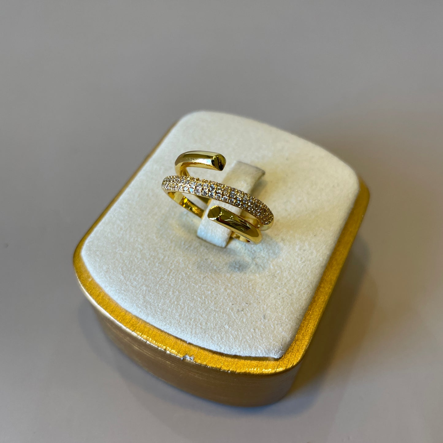 ANILLO TRIPLE ARO CON CRISTAL