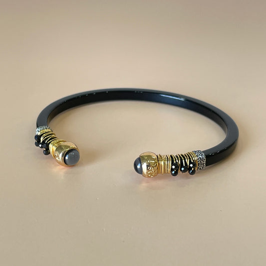 BRAZALETE SARI BLACK - GRIS