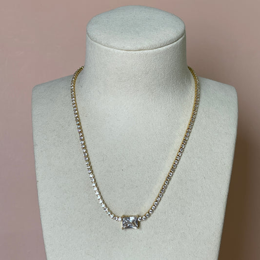 COLLAR TENNIS CON CRISTAL BAGUETTE