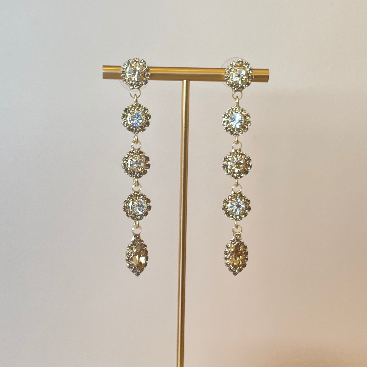 ARETES SUMMER DORADO