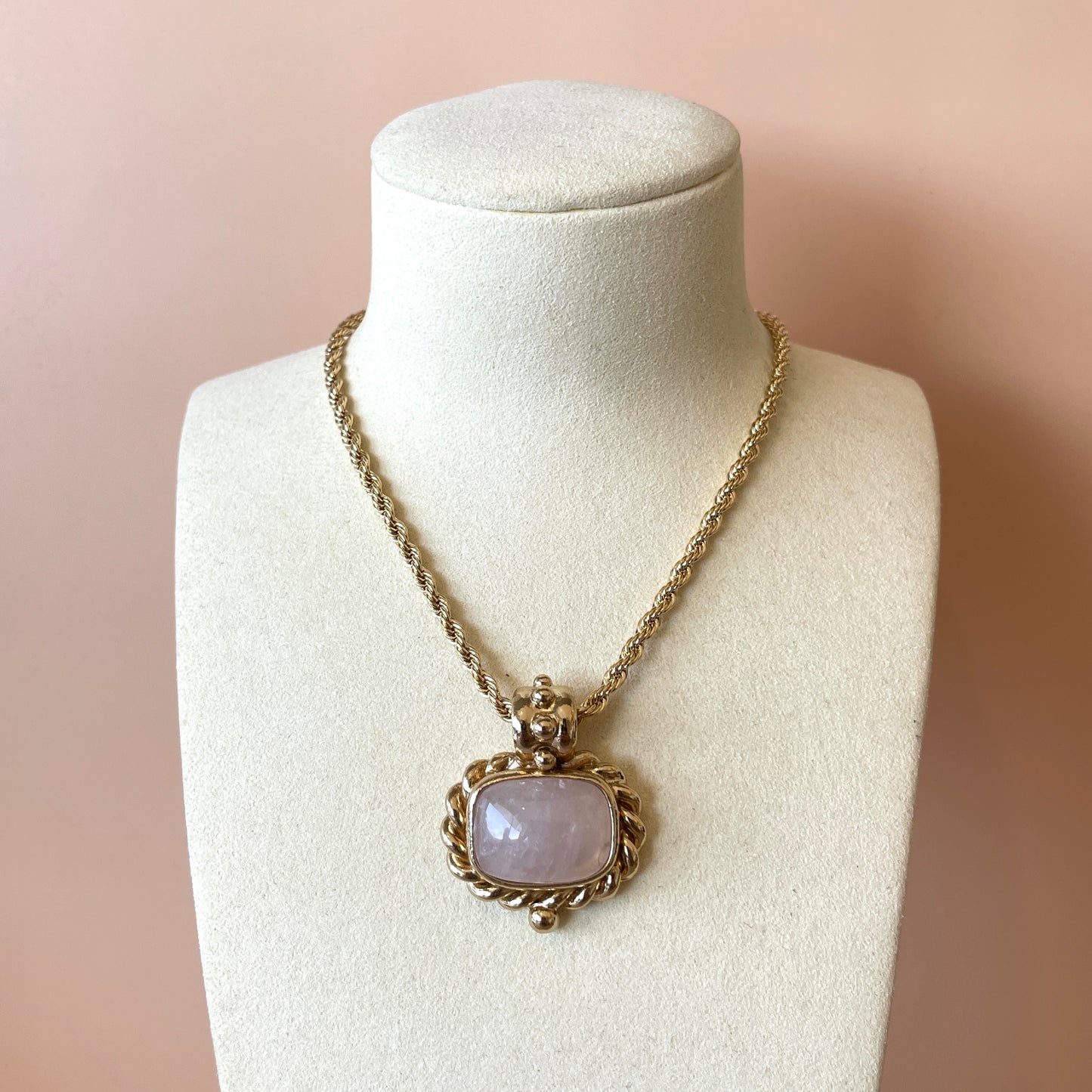 COLLAR AMARANTE JASPE ROSA