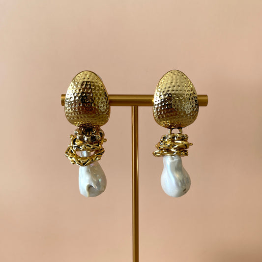 ARETES THE BARAQUE
