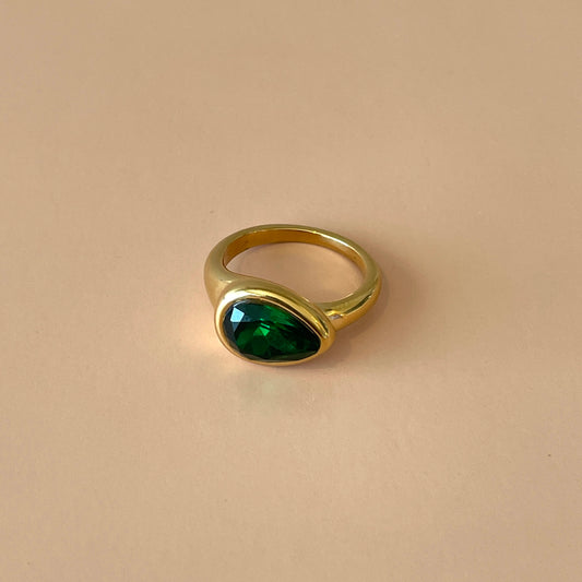 ANILLO SIGNET PIEDRA LAGRIMA ESMERALDA