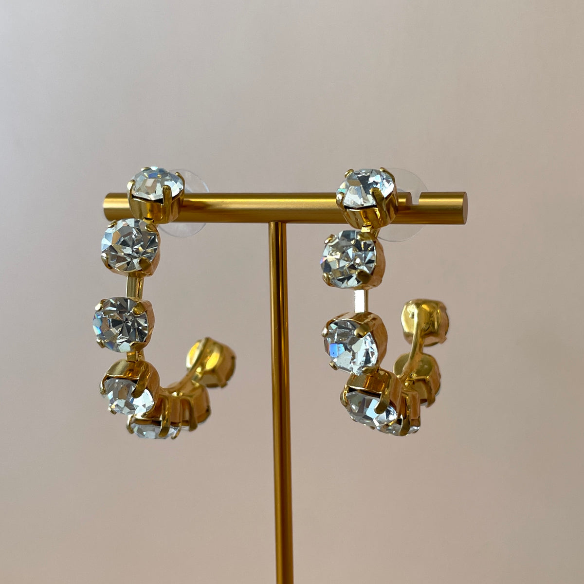 CRYSTAL HOOPS CLEAR
