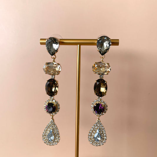 ARETES SWAR DROP DORADO -GRIS