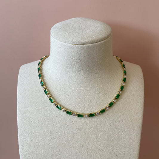 COLLAR BAGUETTE VERDE