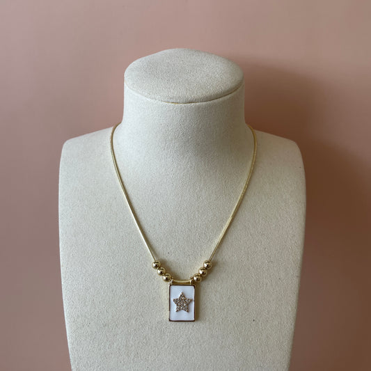 COLLAR GOLD DIJE BLANCO CON ESTRELLA