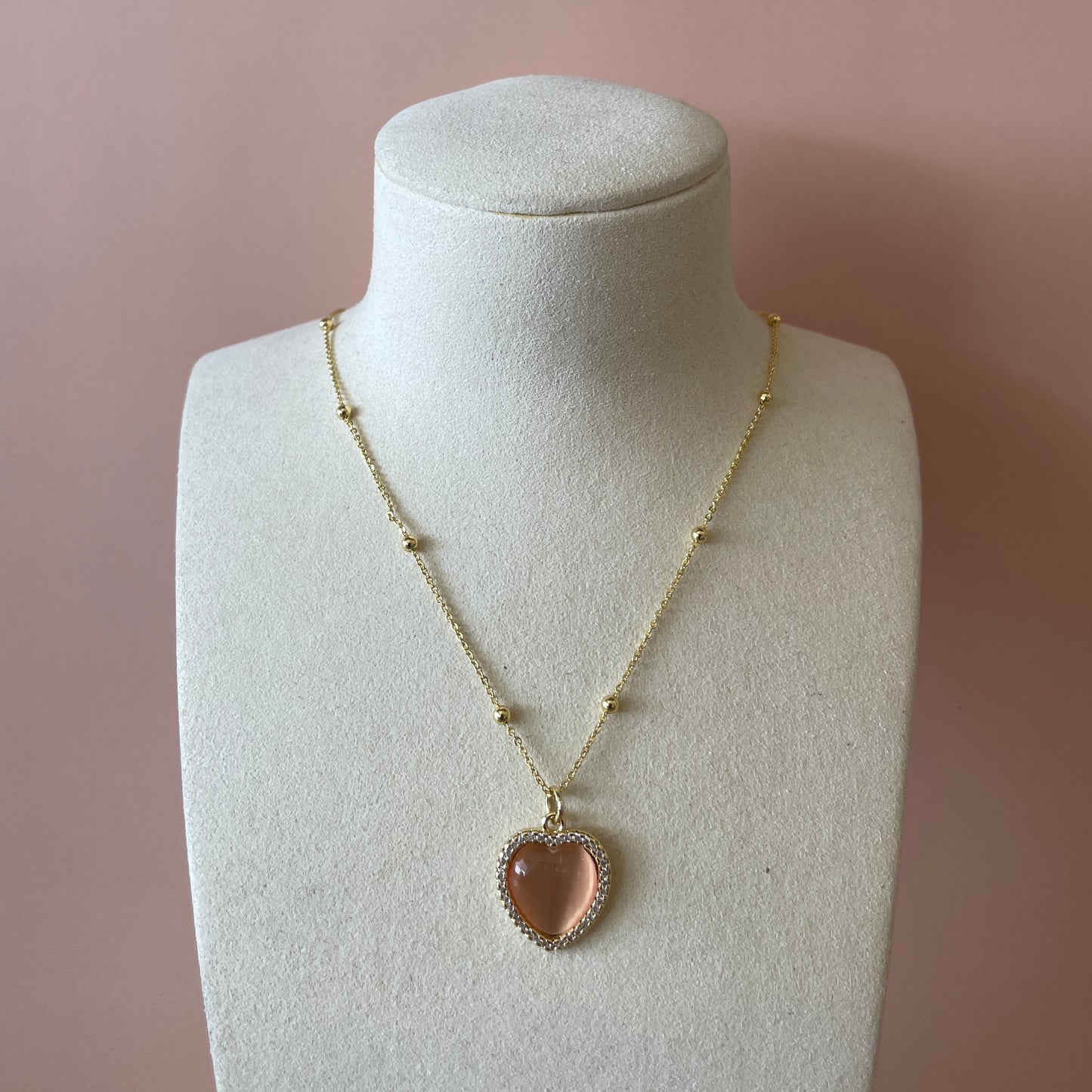 COLLAR CORAZON NARANJA MARCO DE ZIRCONIAS