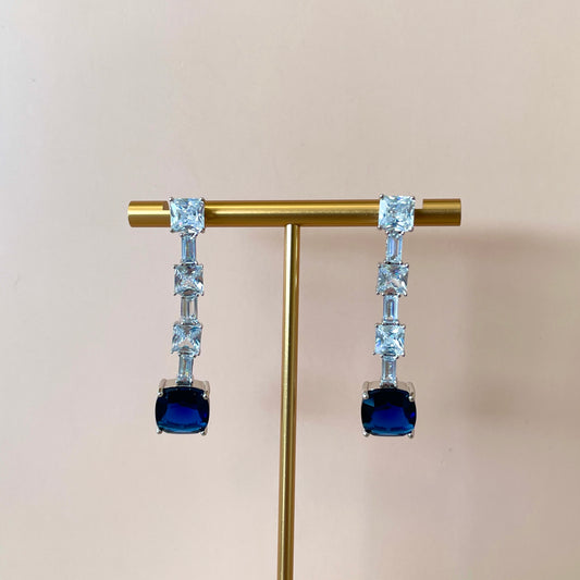ARETE ZIRCONIA LARGO SILVER & BASE AZUL